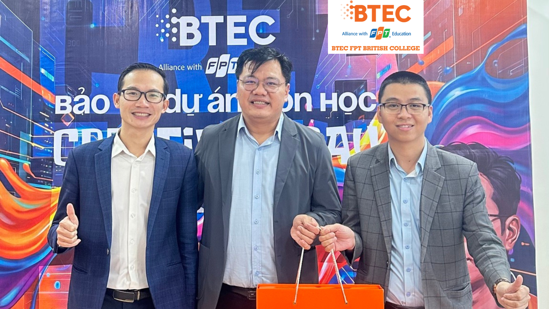 FOUNDER NR GLOBAL THAM GIA CHẤM THI DỰ ÁN TỐT NGHIỆP TẠI FPT – BTEC